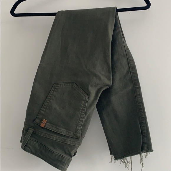 Green Joe’s Jeans - Picture 1 of 7